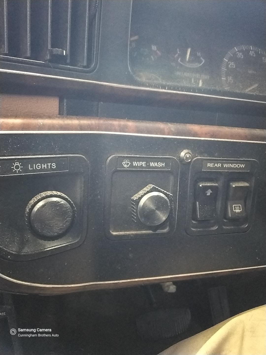 1990 FORD BRONCO