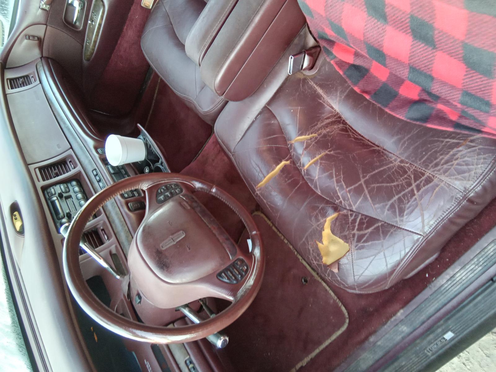 1996 LINCOLN LINCOLN & TOWN CAR