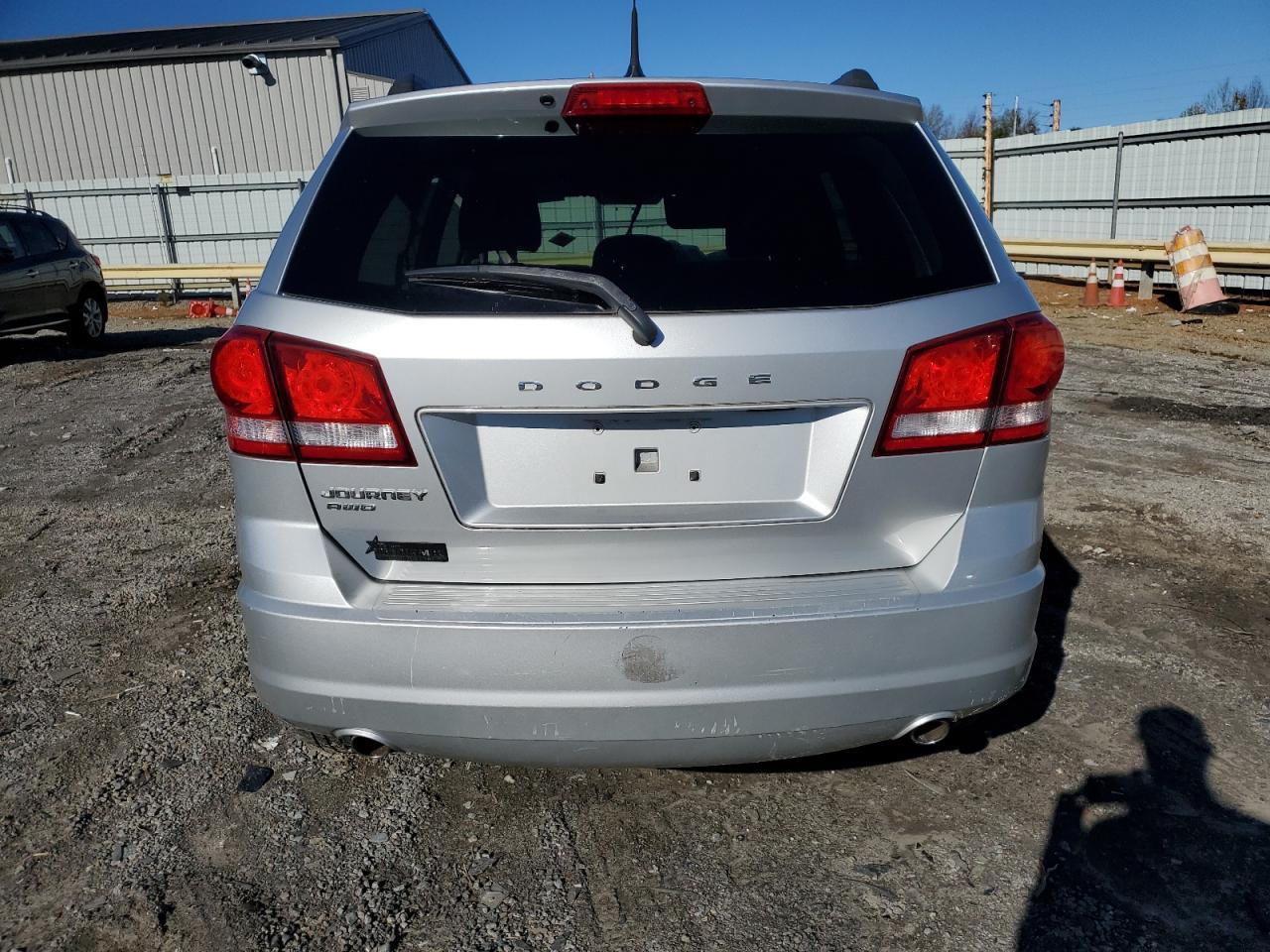 2011 DODGE JOURNEY