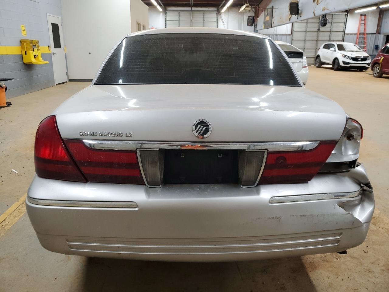 2004 MERCURY GRAND MARQUIS