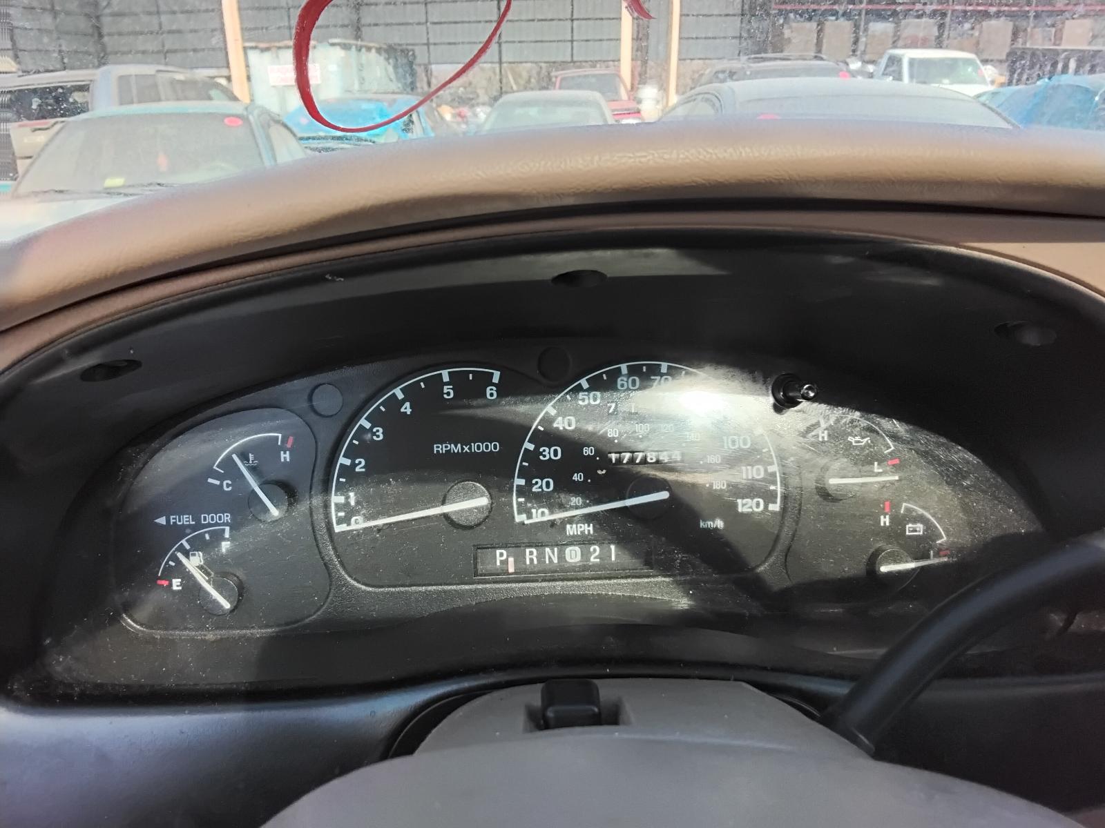 2000 FORD EXPLORER