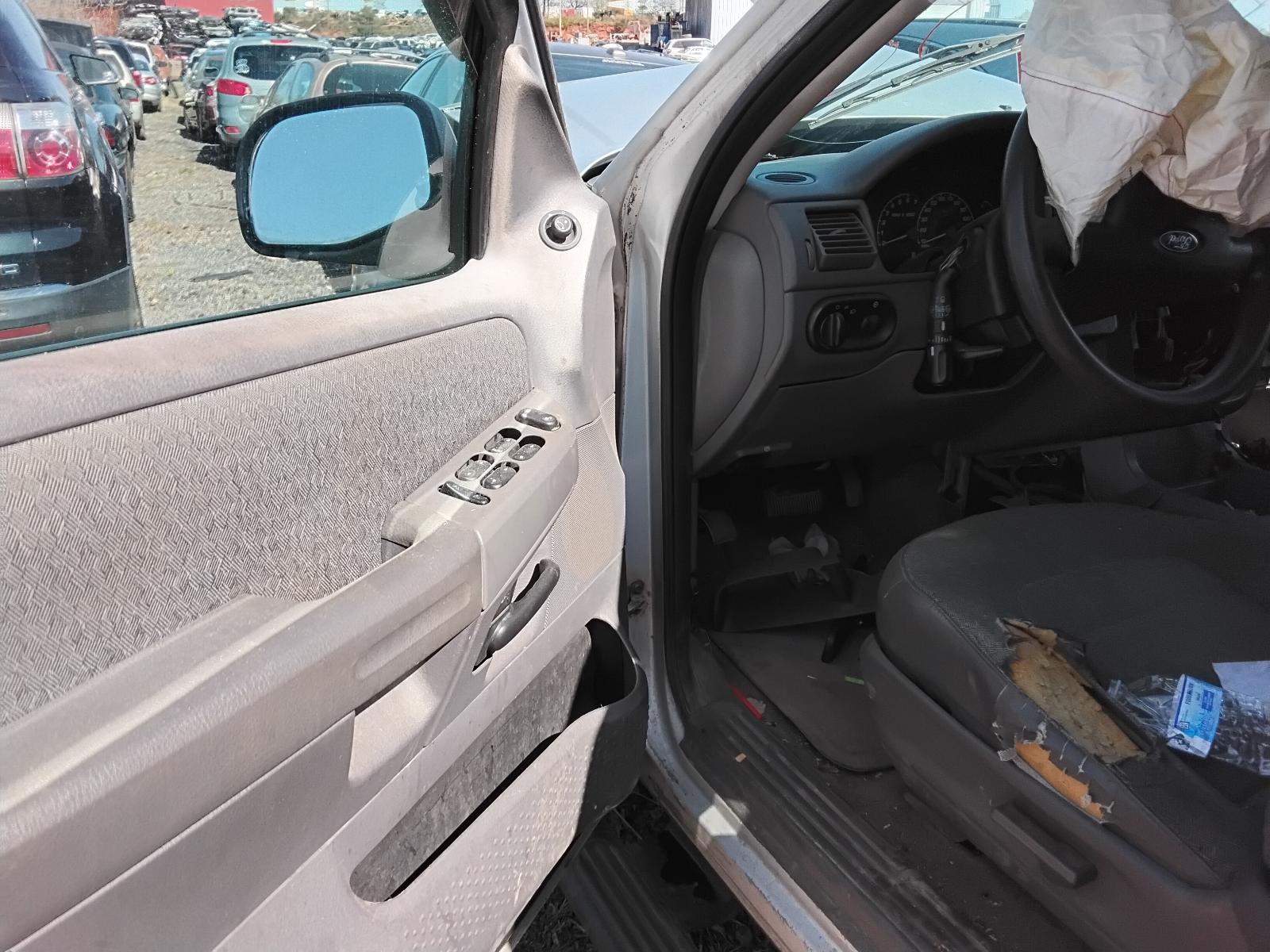 2002 FORD EXPLORER
