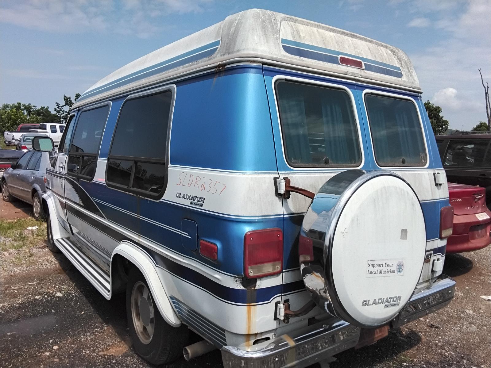 1995 CHEVROLET CHEVROLET 20 VAN