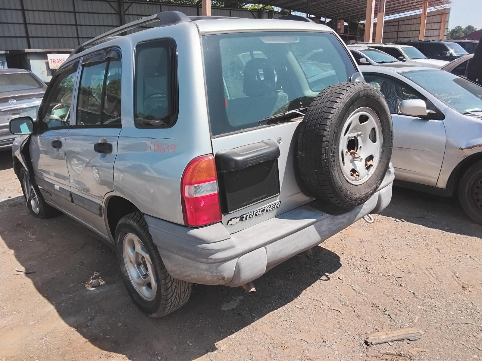 2002 GEO TRACKER