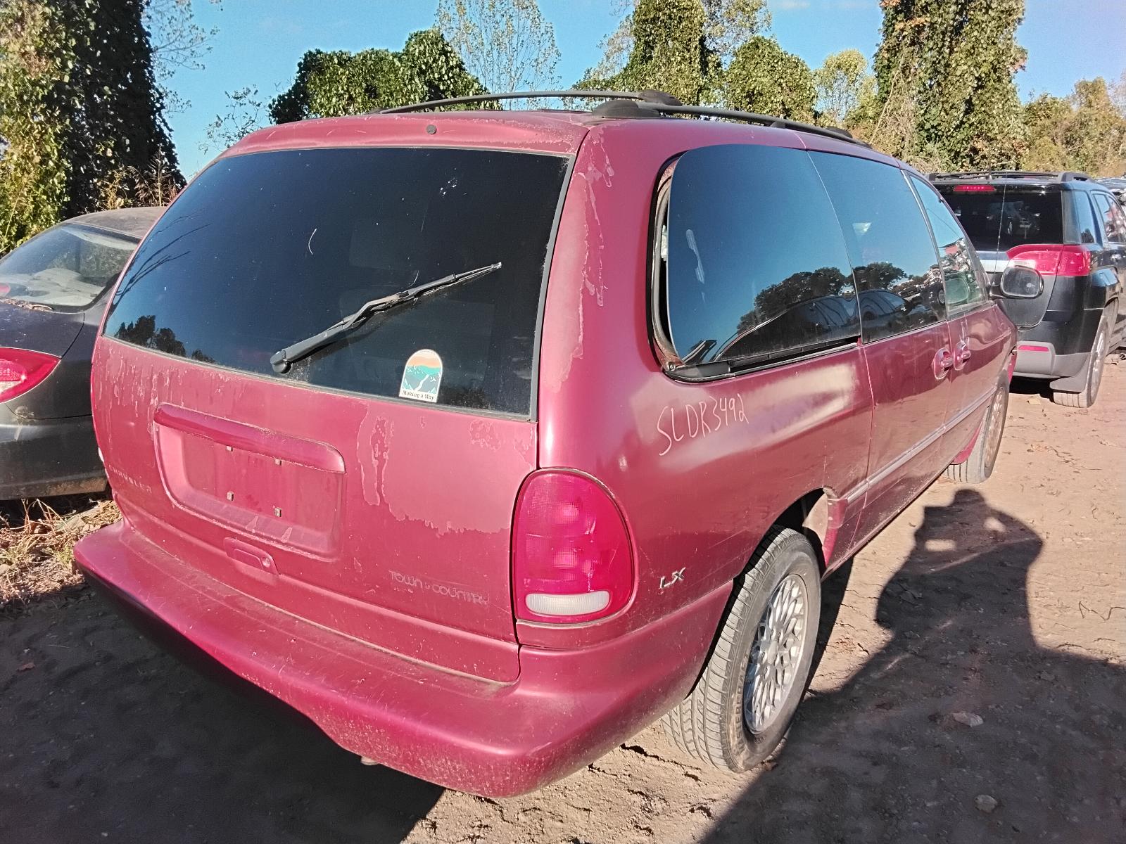 1998 CHRYSLER TOWN & COUNTRY