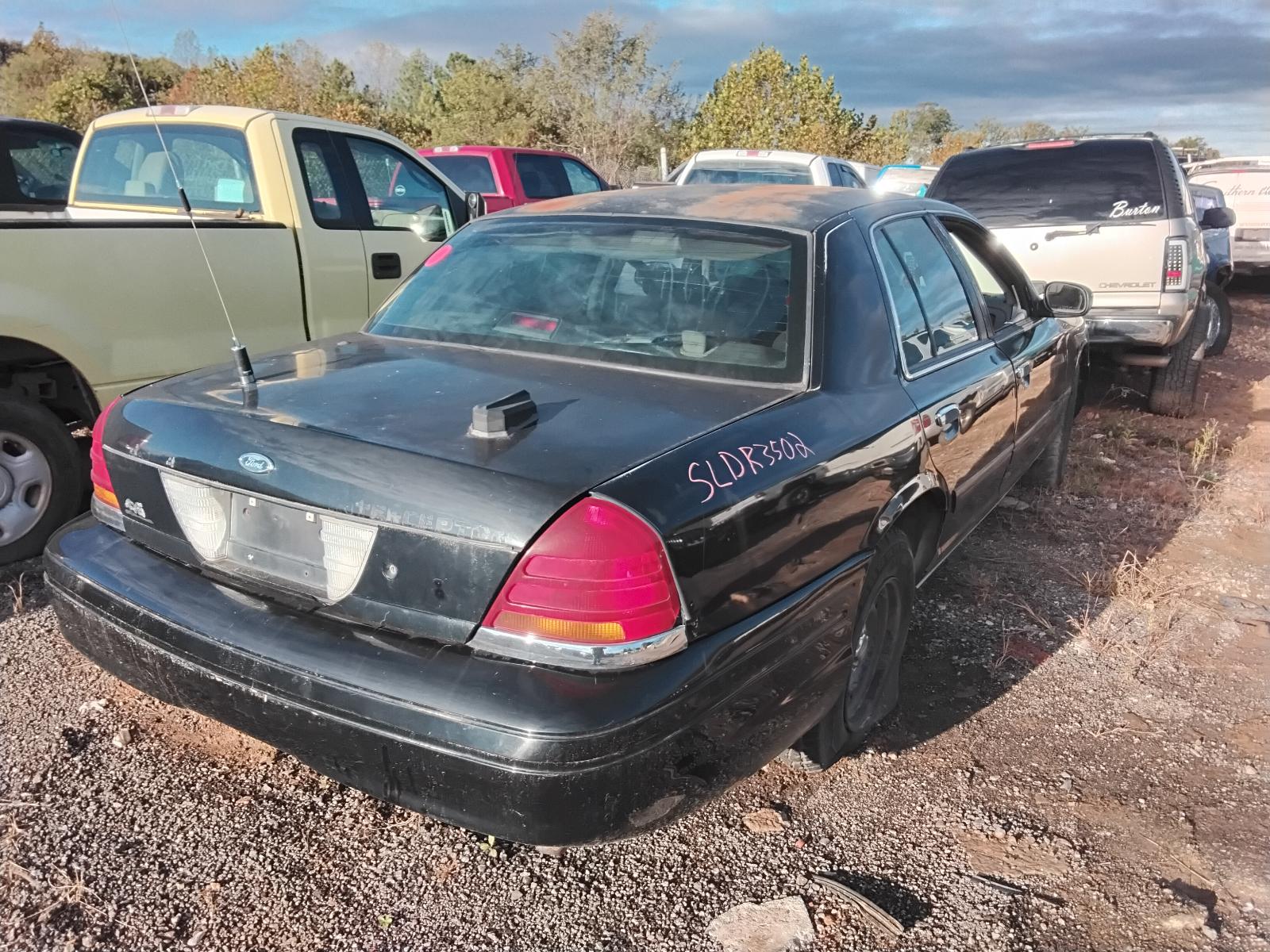 2000 FORD CROWN VICTORIA
