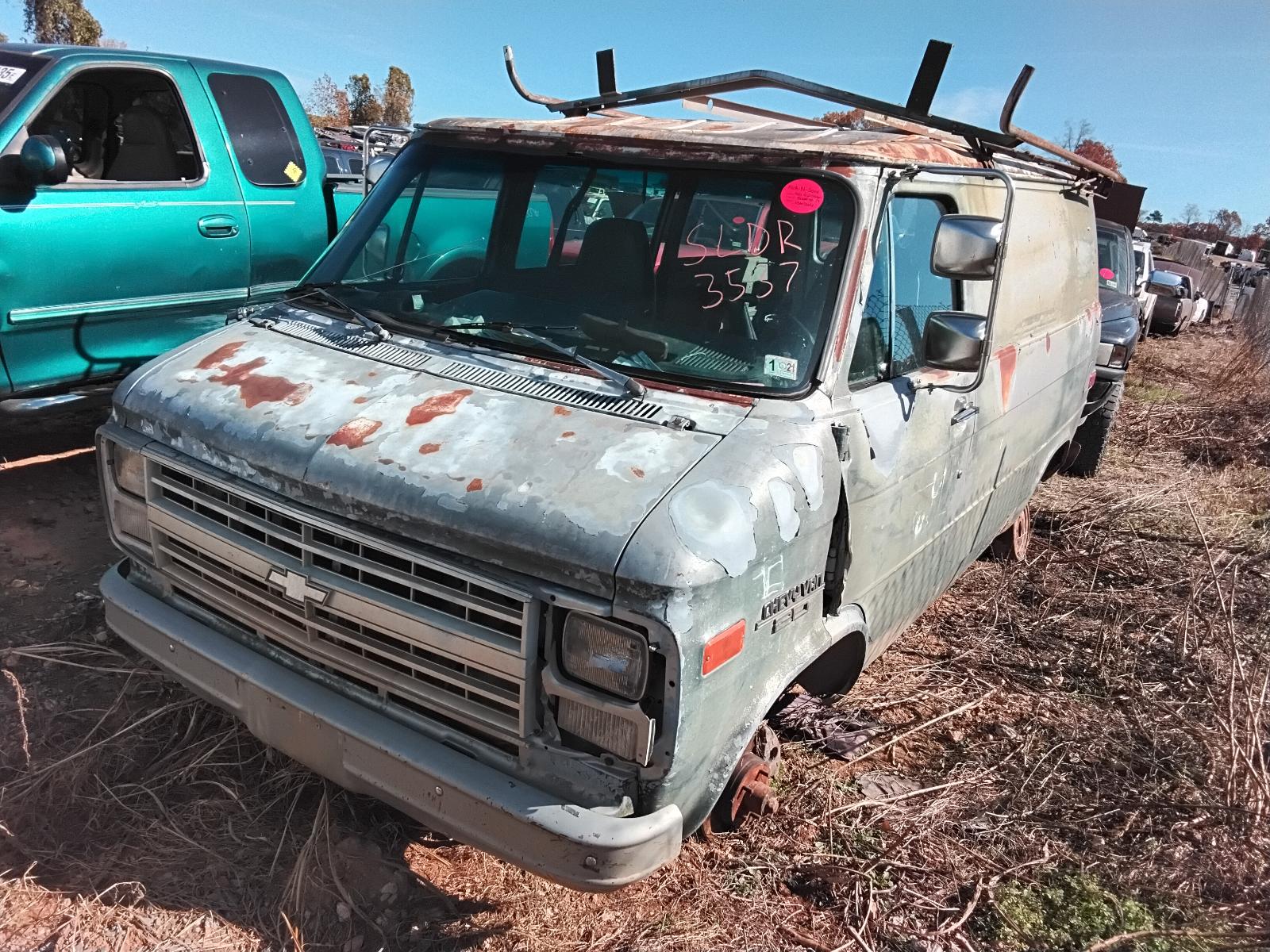1990 CHEVROLET CHEVROLET 20 VAN