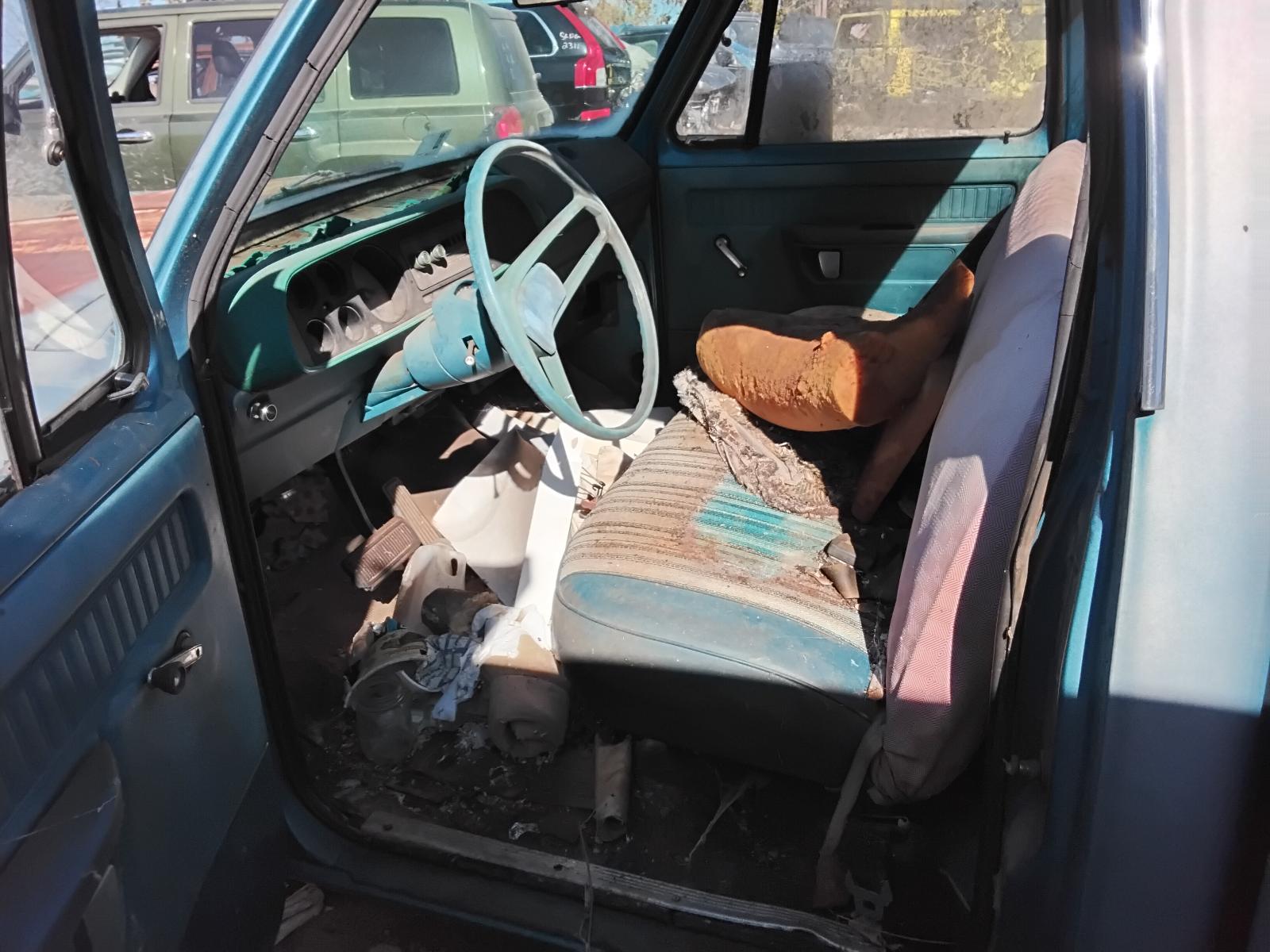 1975 DODGE DODGE 100 PICKUP