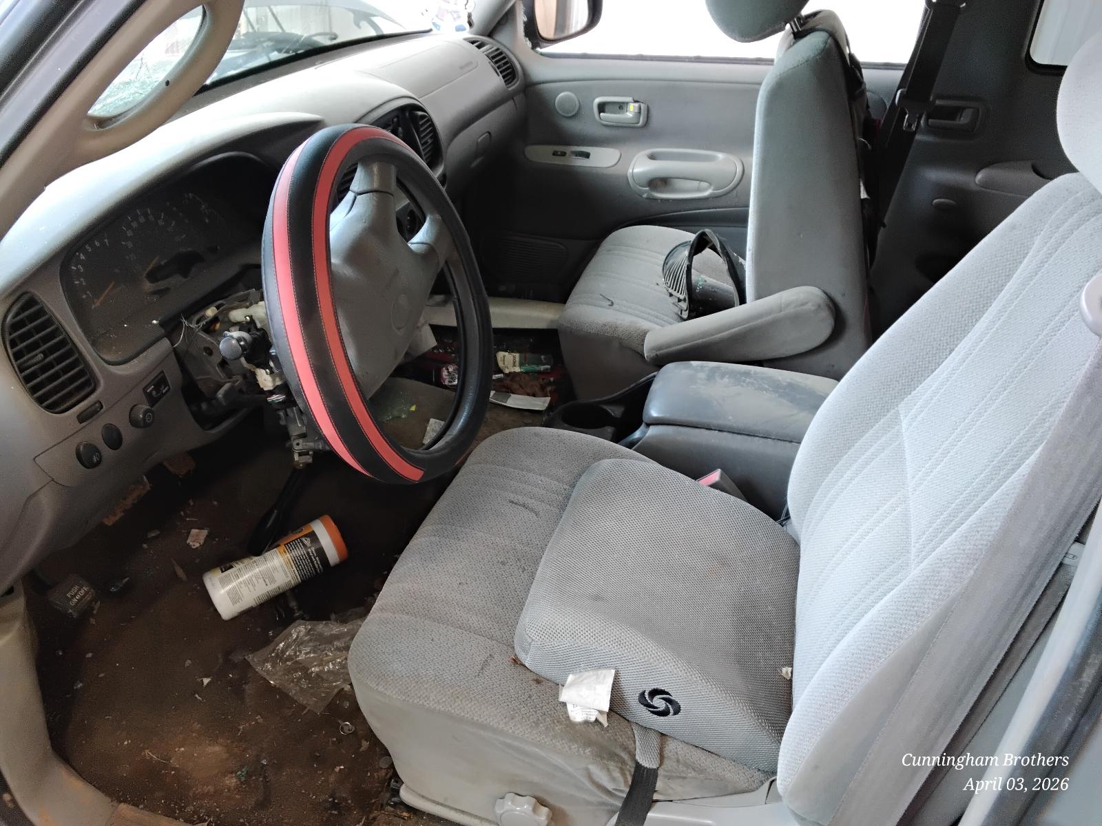 2001 TOYOTA TUNDRA