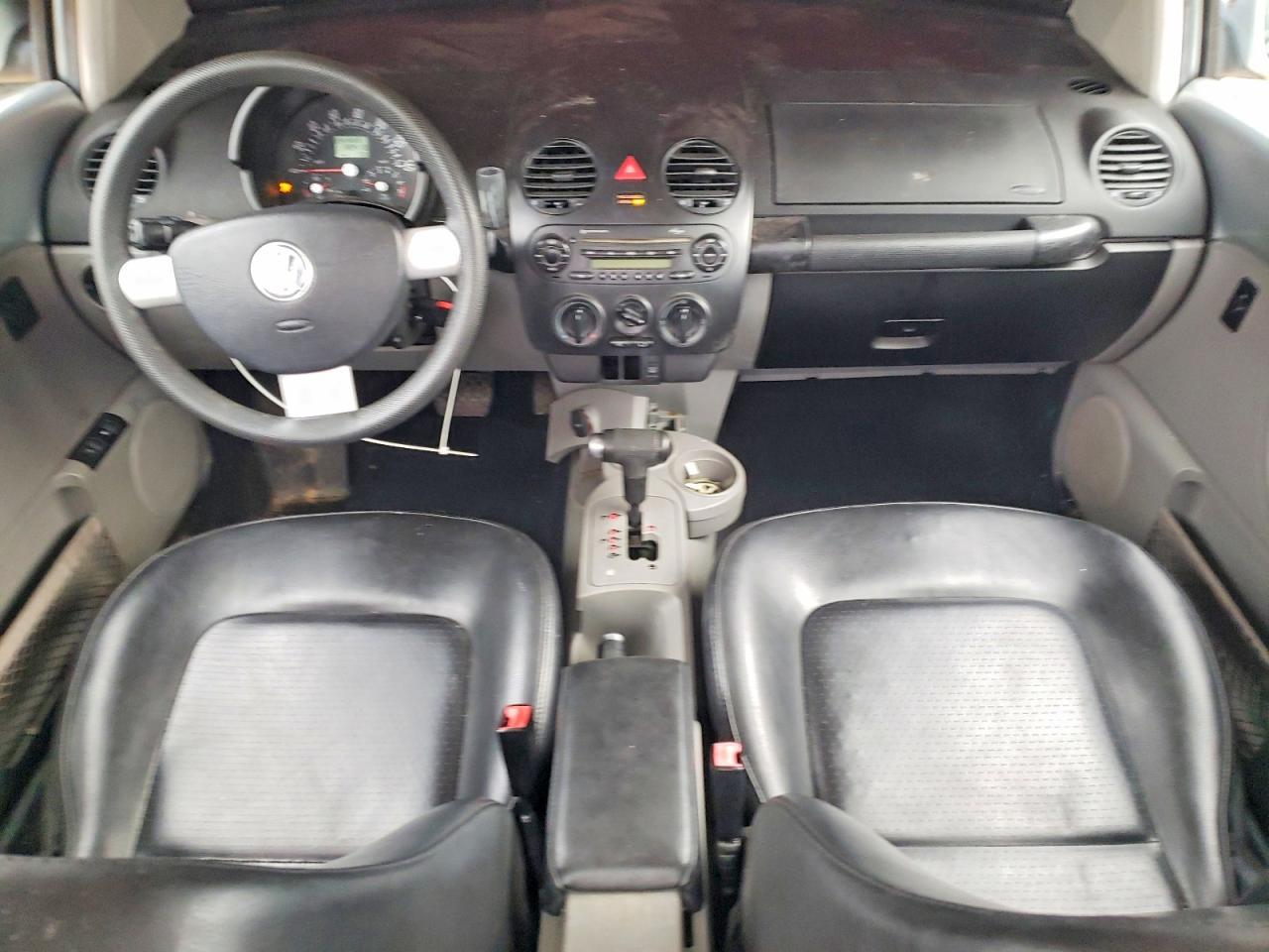 2005 VOLKSWAGEN BEETLE