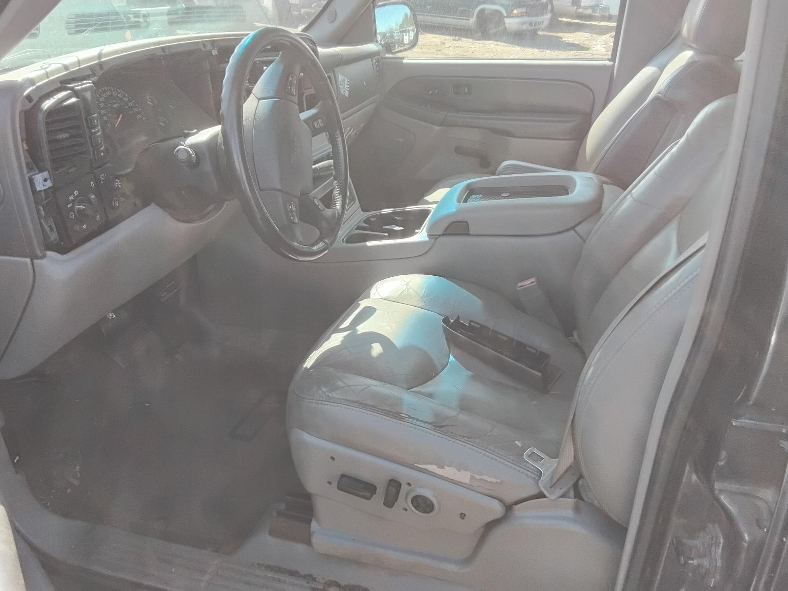 2003 GMC YUKON