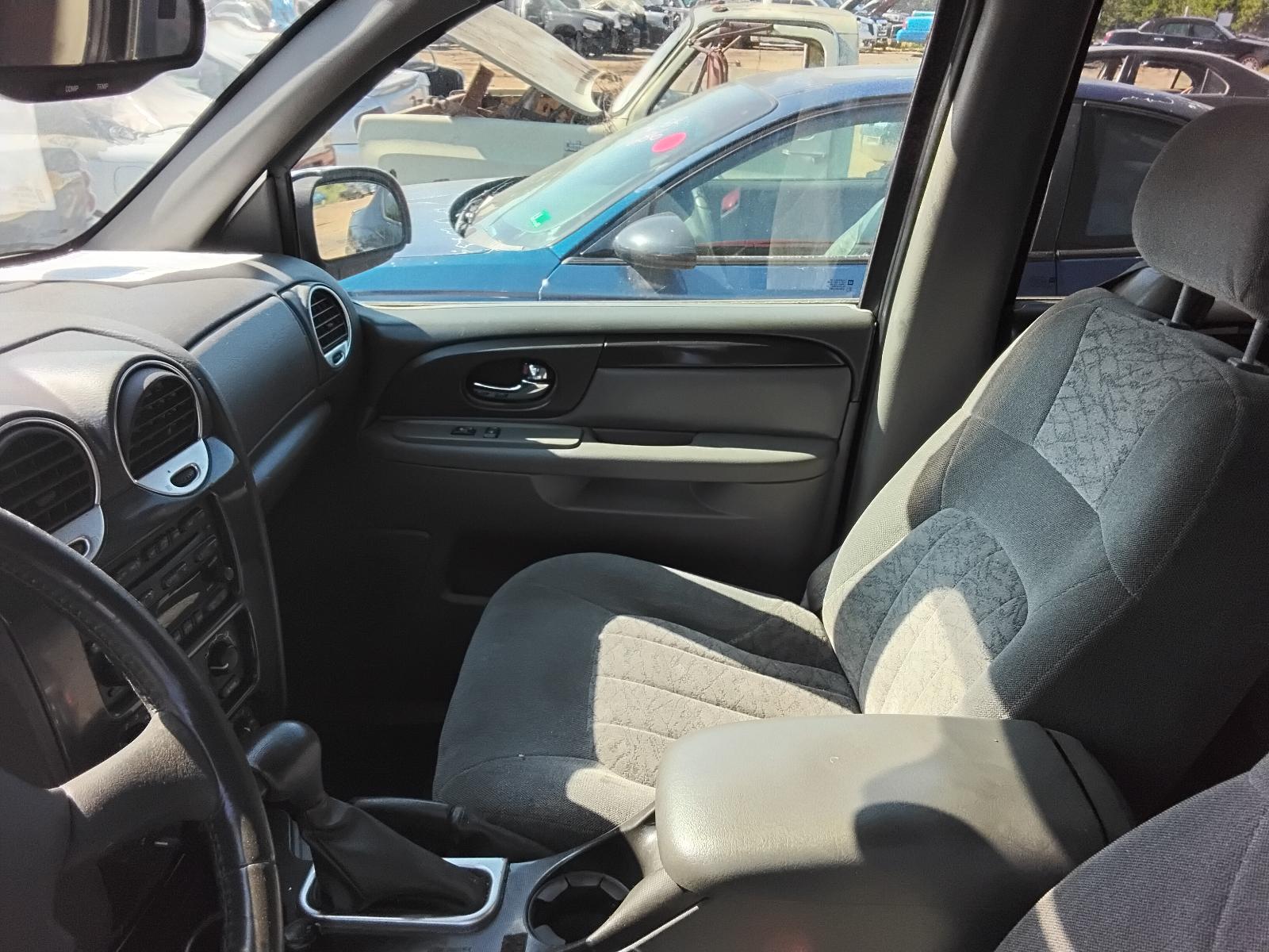 2004 GMC ENVOY XL