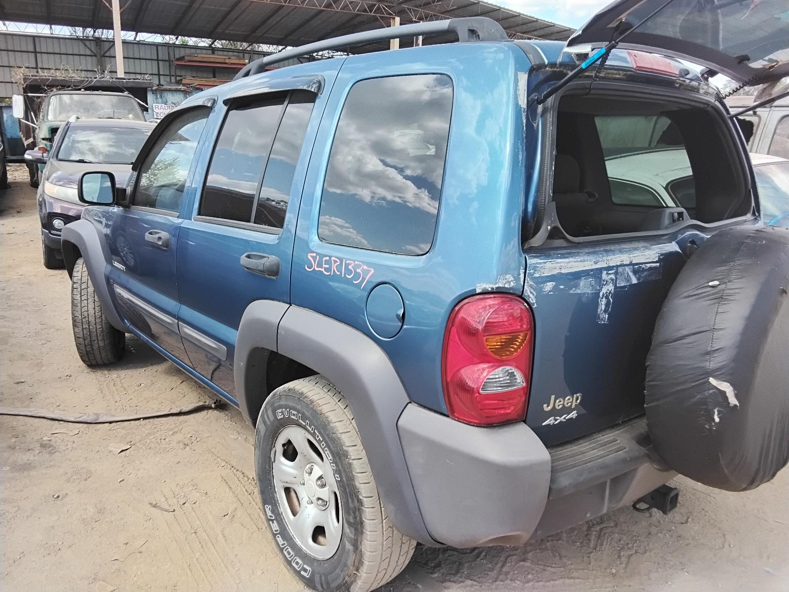 2004 JEEP LIBERTY