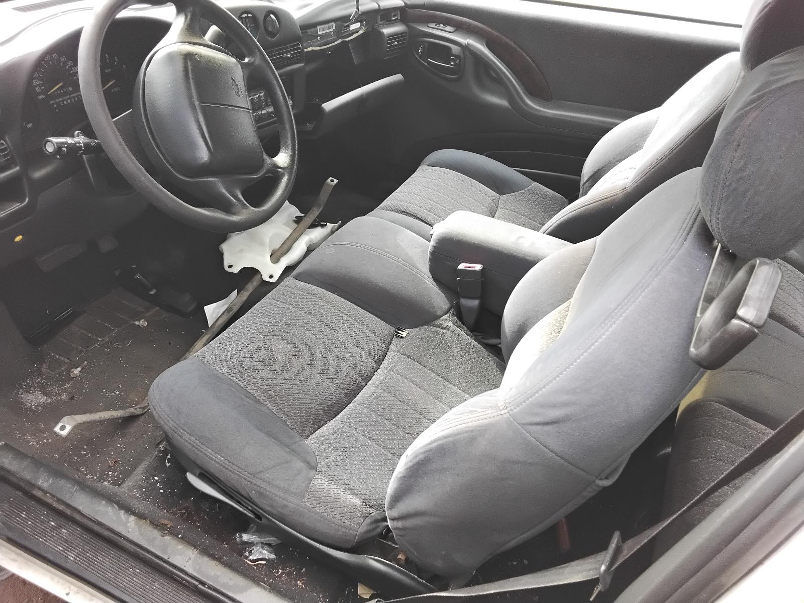 1998 CHEVROLET MONTE CARLO