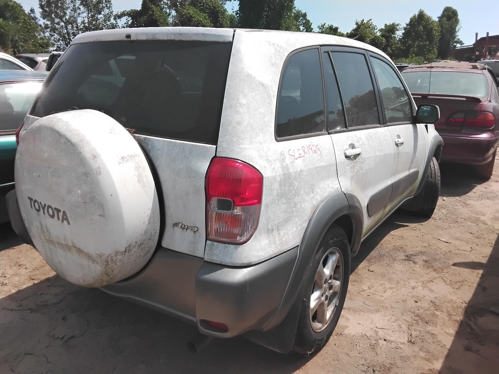 2001 TOYOTA RAV4
