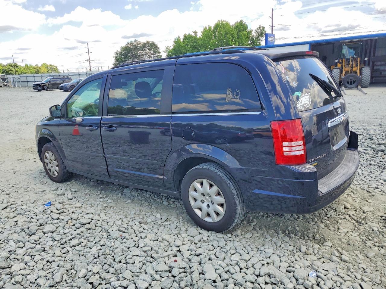 2010 CHRYSLER TOWN & COUNTRY