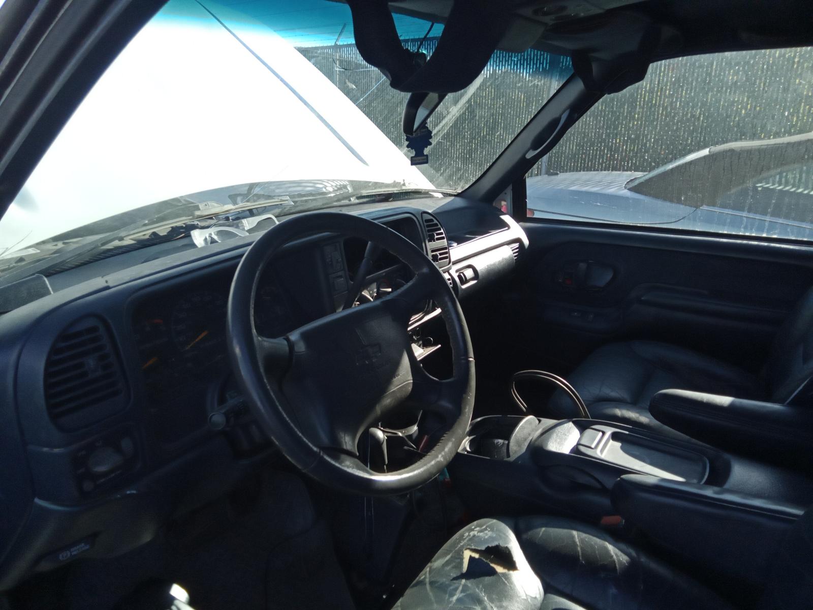 1995 CHEVROLET TAHOE