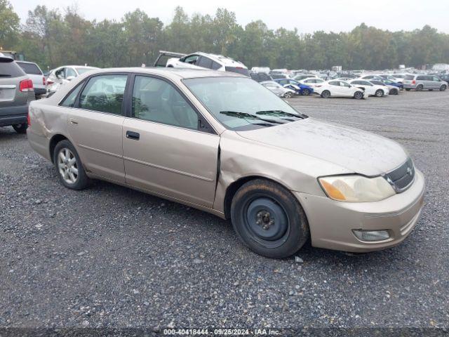 2000 TOYOTA AVALON