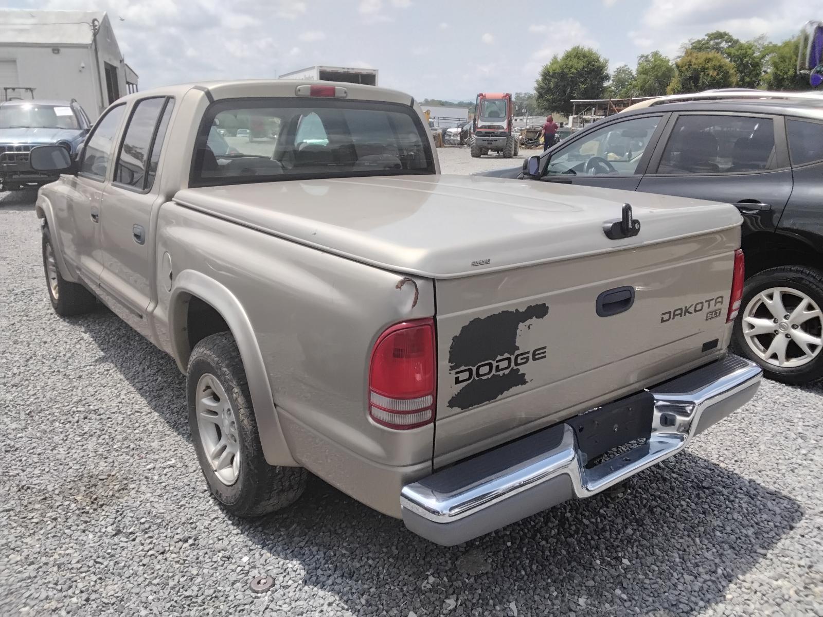 2003 DODGE DAKOTA
