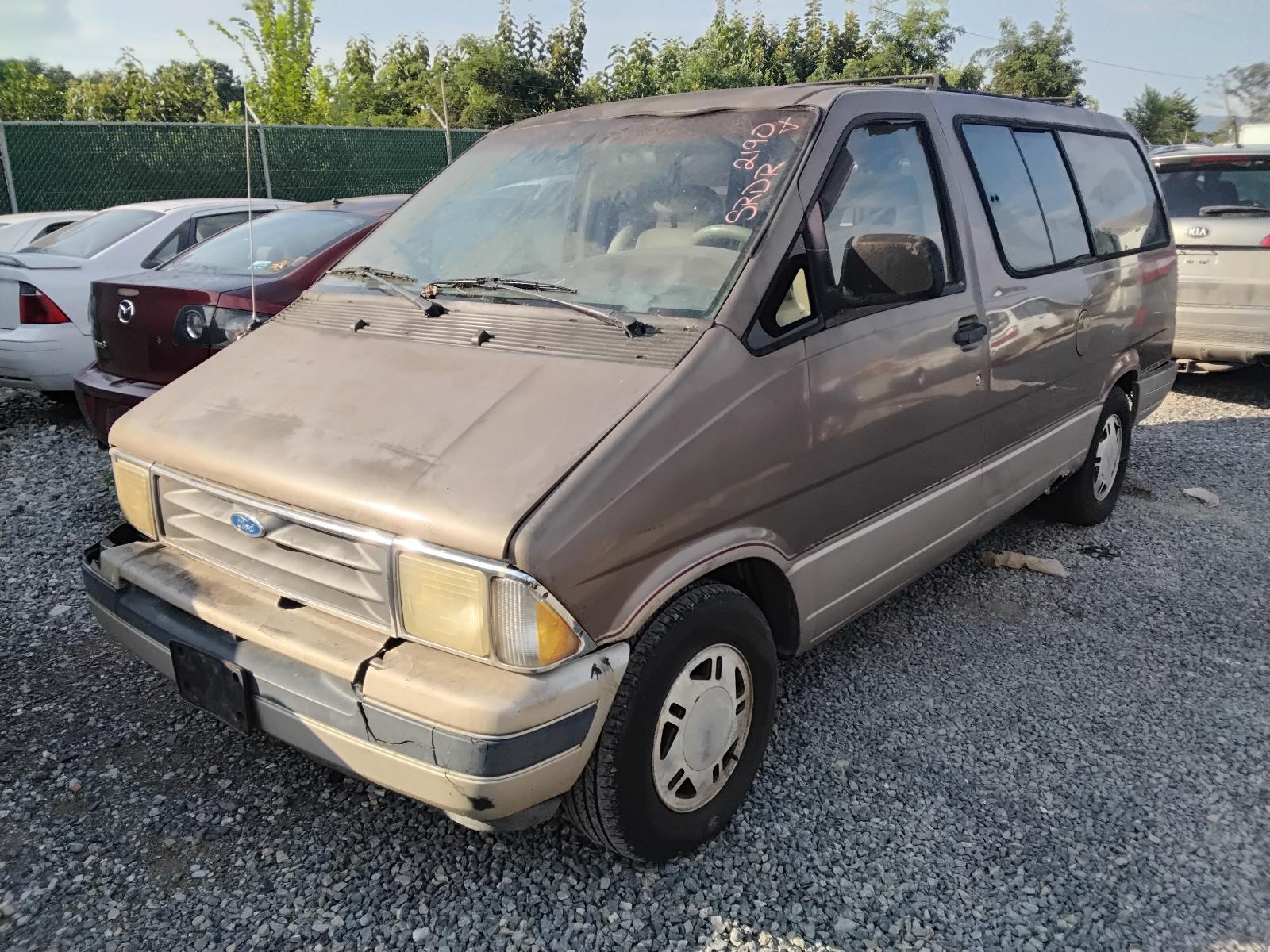 1992 FORD AEROSTAR