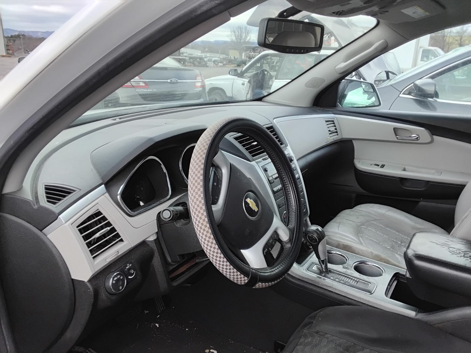2011 CHEVROLET TRAVERSE