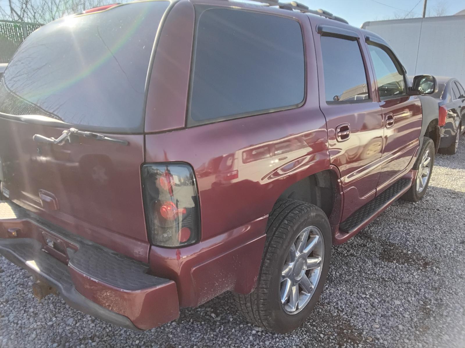 2004 GMC YUKON