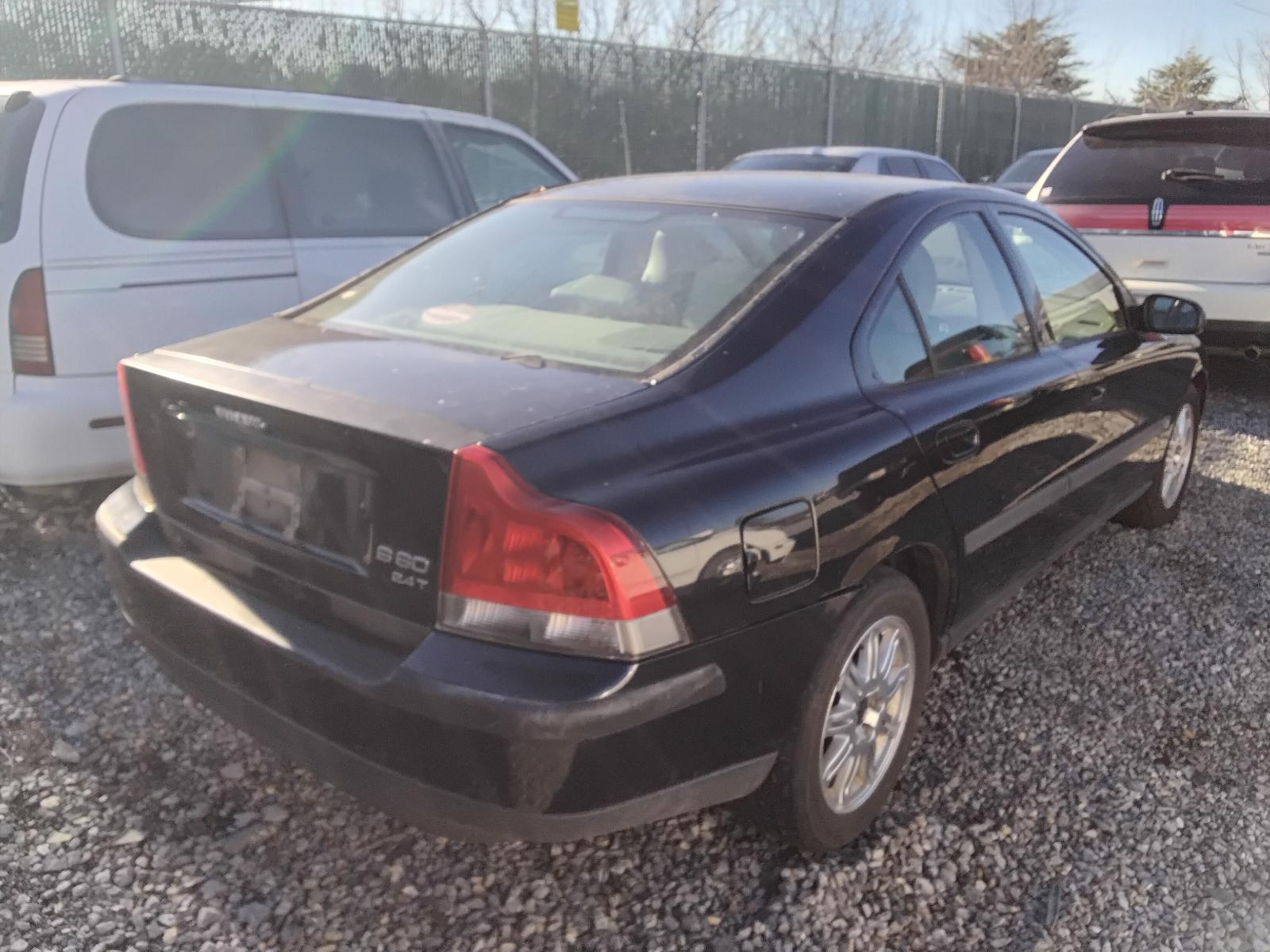 2003 VOLVO VOLVO 60 SERIES