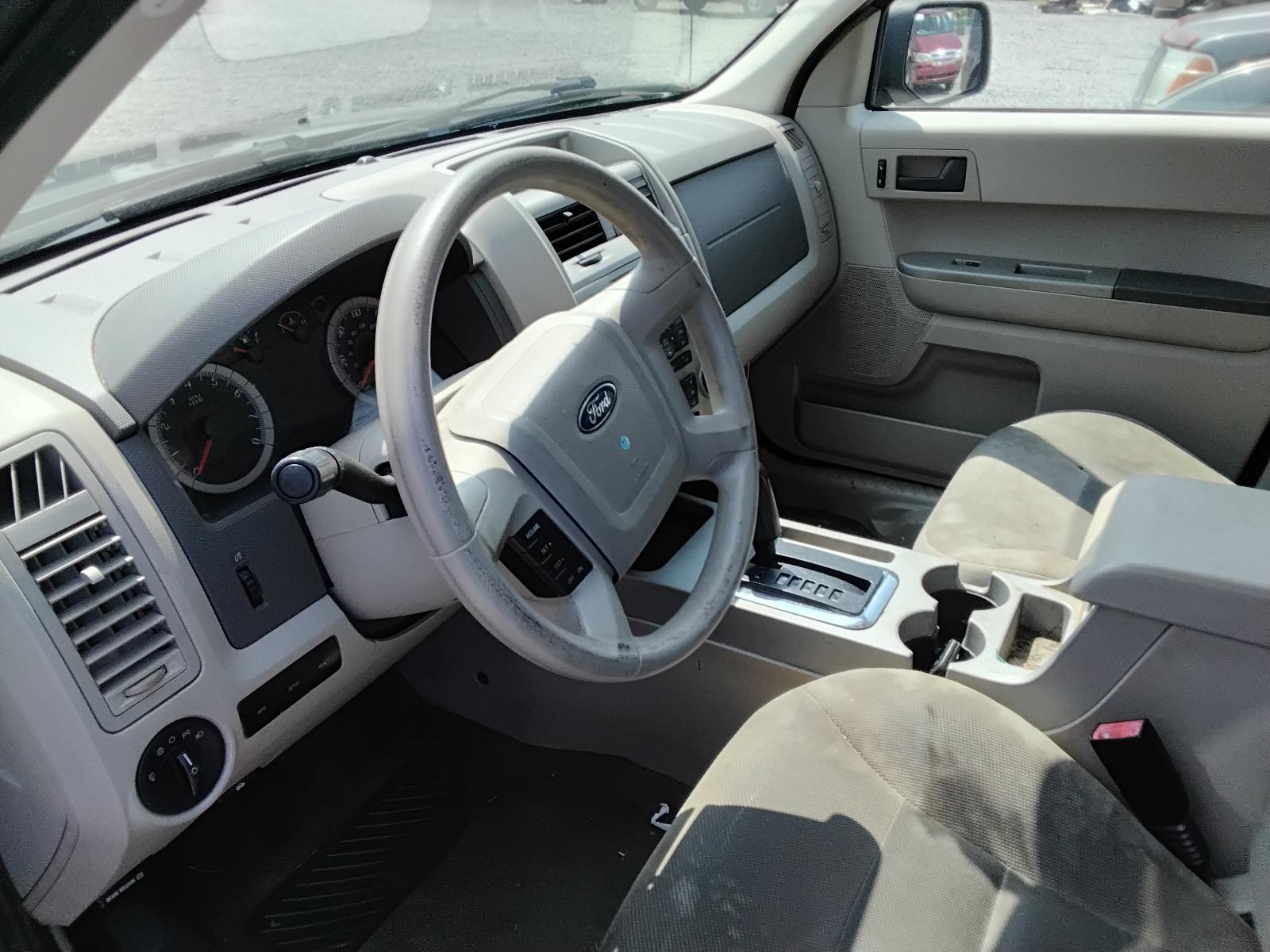 2008 FORD ESCAPE