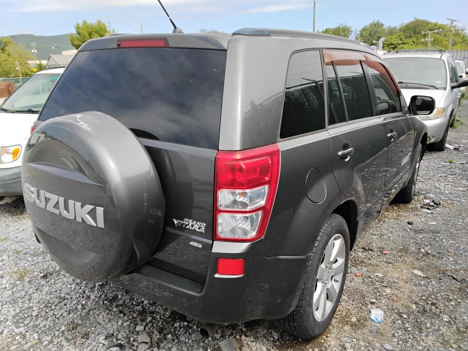 2012 SUZUKI VITARA