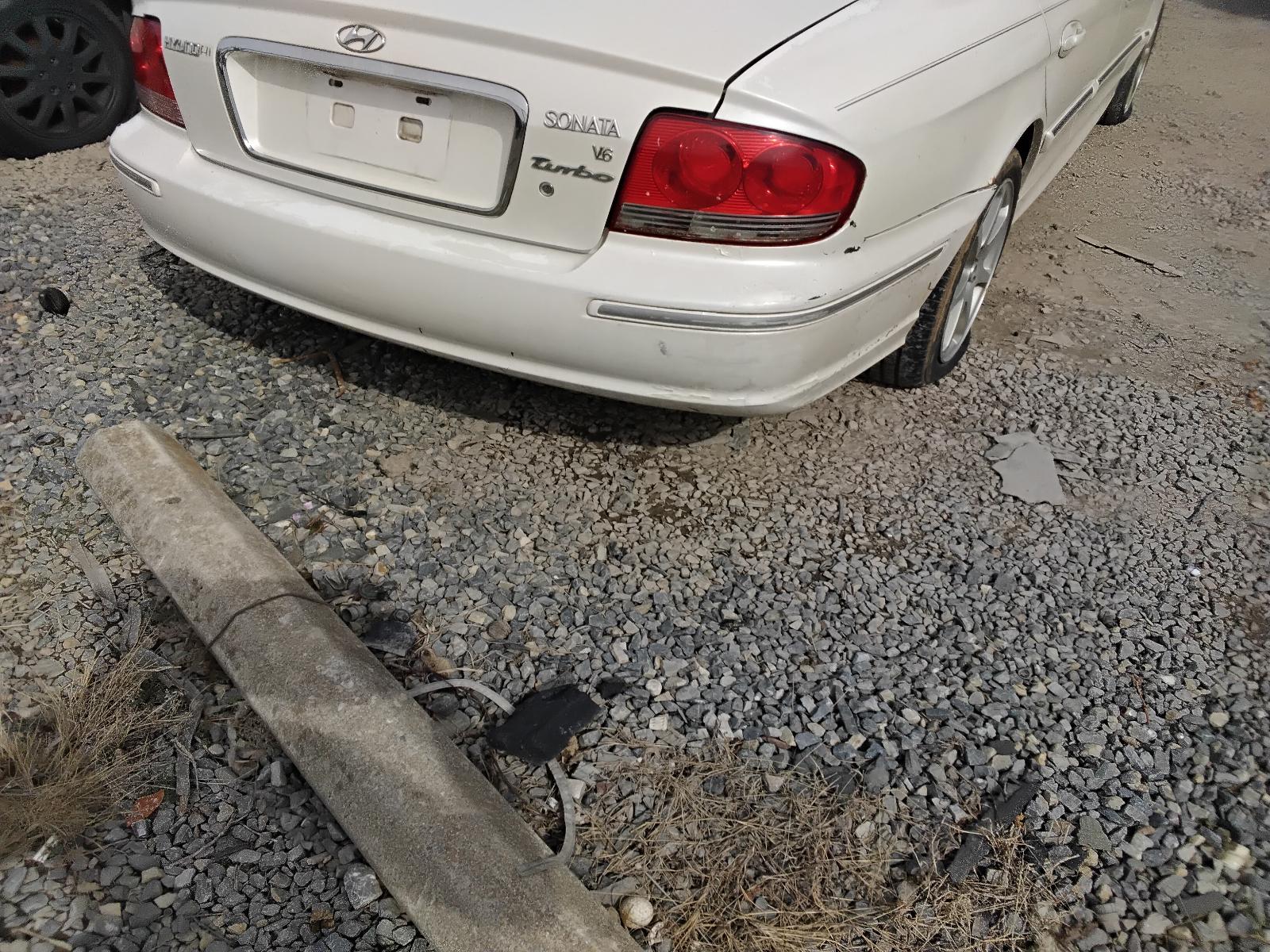 2004 HYUNDAI SONATA