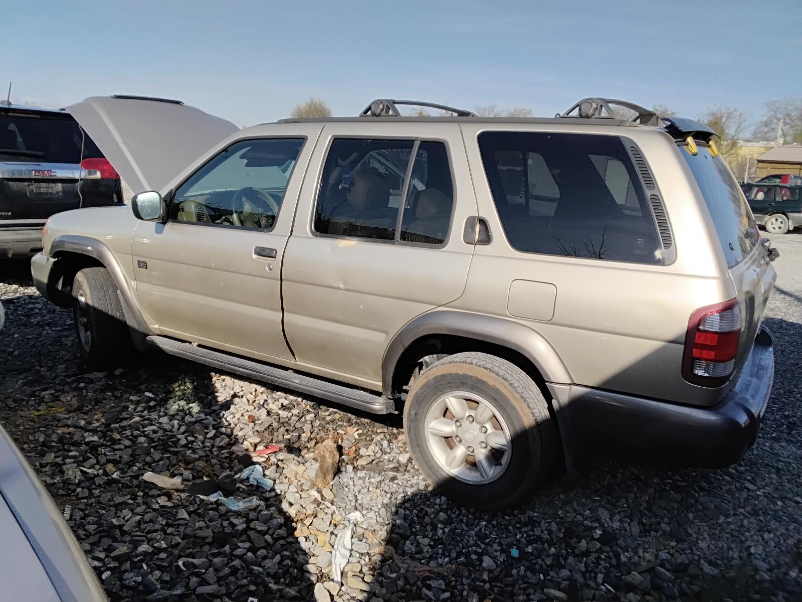 1999 NISSAN PATHFINDER