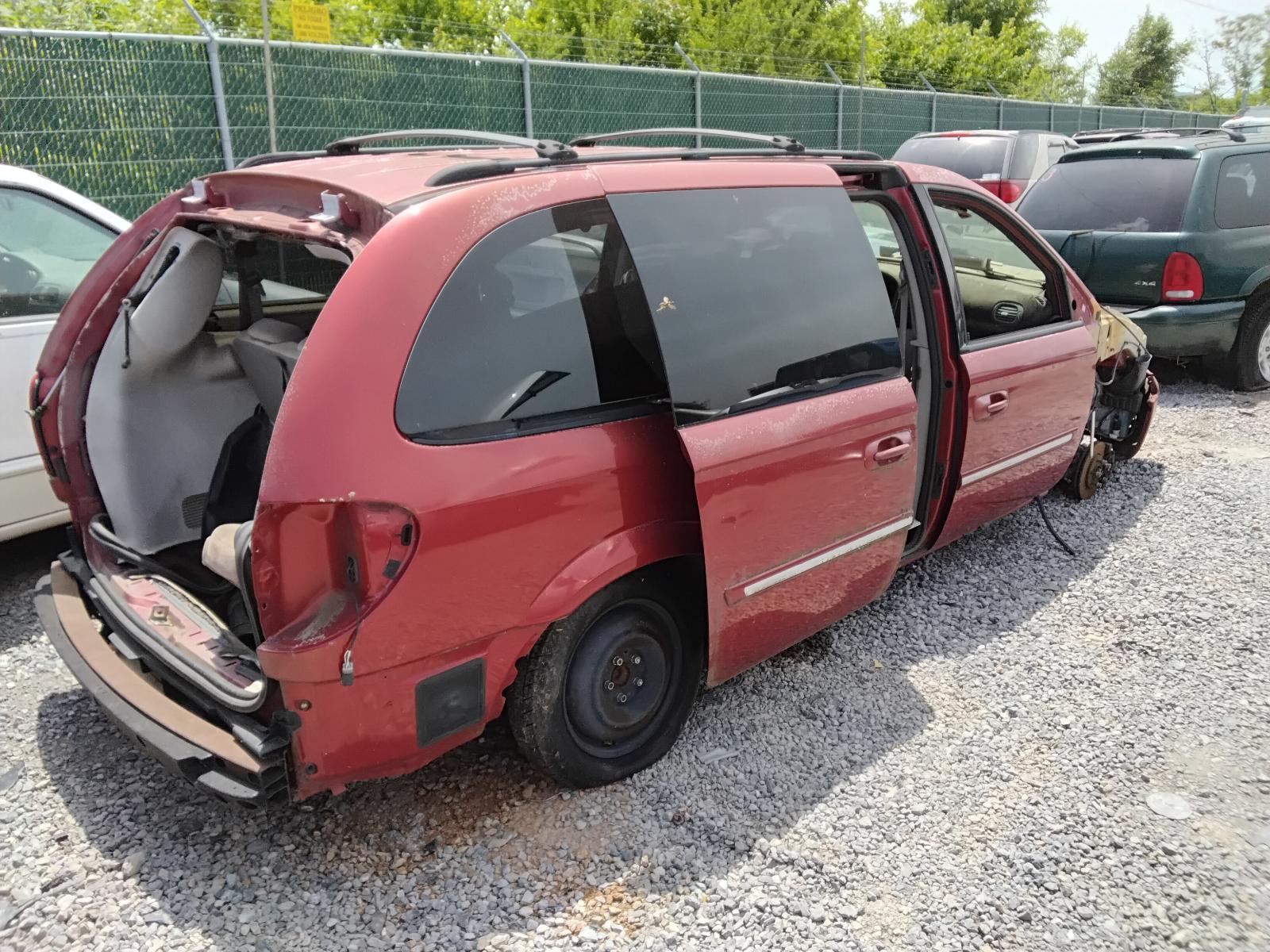 2006 CHRYSLER TOWN & COUNTRY
