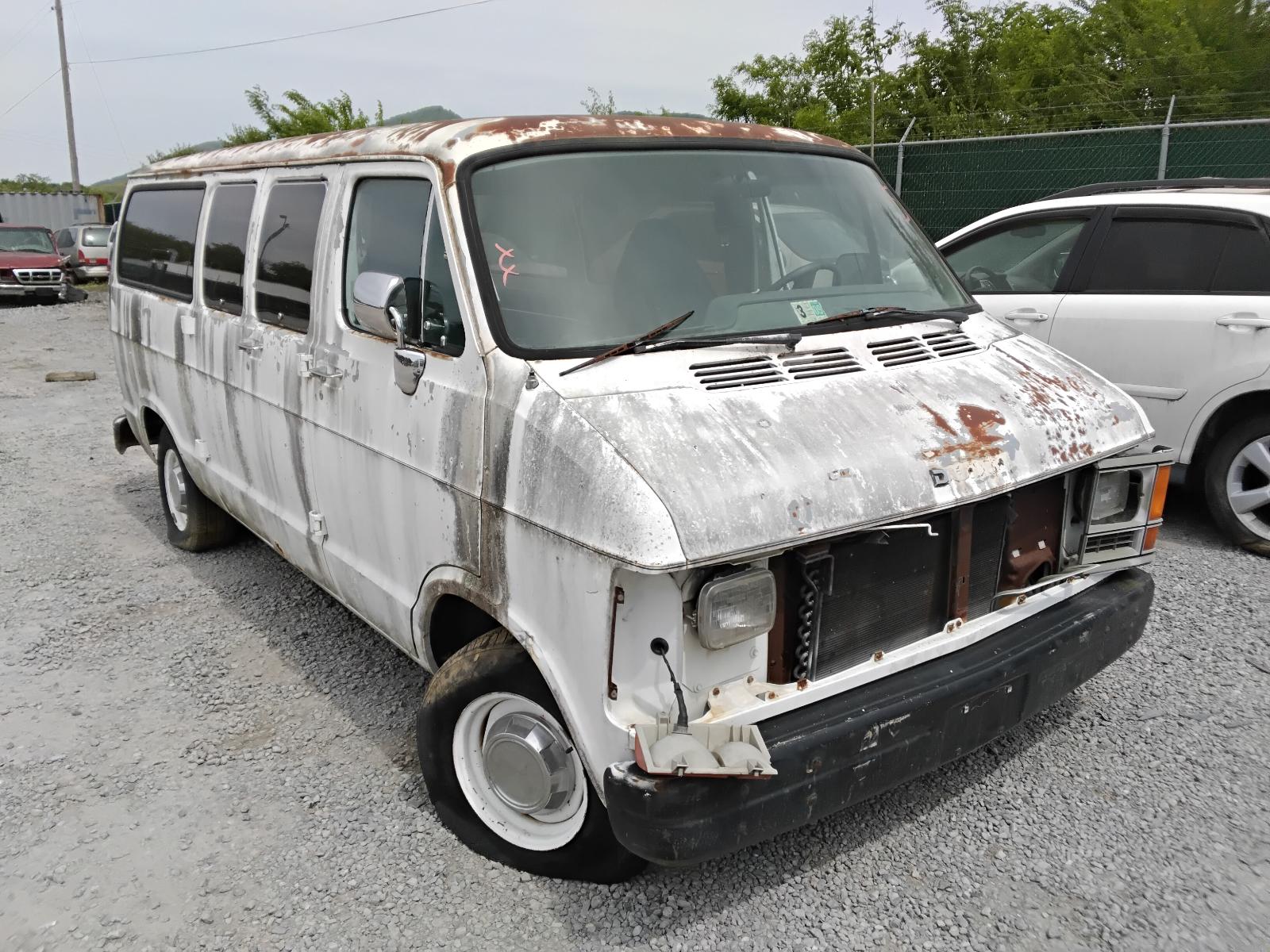 1989 DODGE DODGE 150 VAN