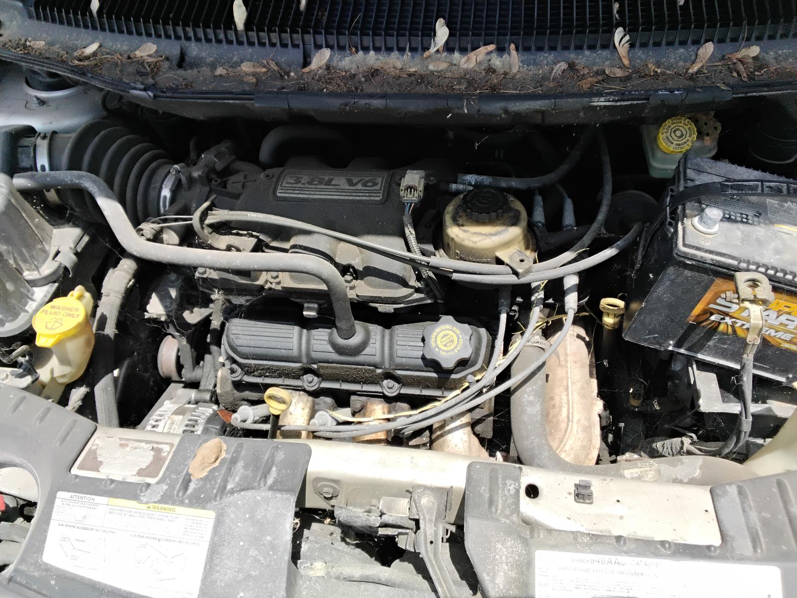 2004 CHRYSLER TOWN & COUNTRY