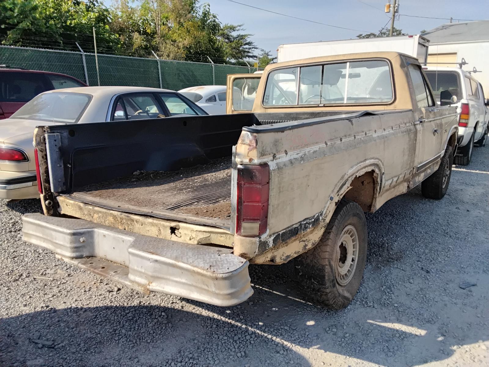 1983 FORD FORD F150 PICKUP
