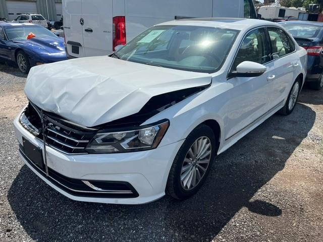 2017 VOLKSWAGEN PASSAT