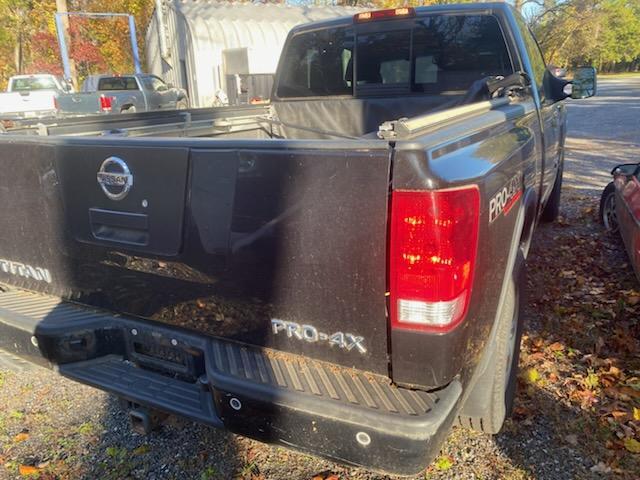 2012 NISSAN TITAN